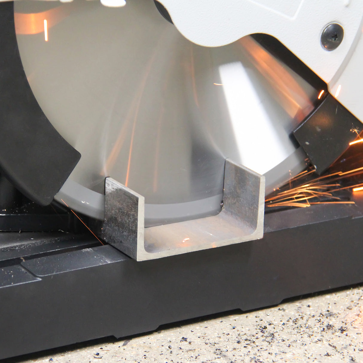 BOKA CHS-355 Metal Mitre Saw – 355 mm TCT cutting saw for dry metalworking